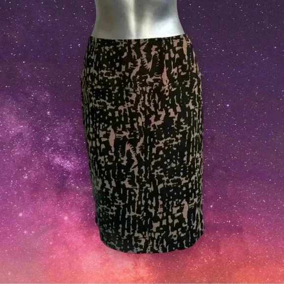 FREE ✅Stretch Knit Skirt - Picture 1 of 14